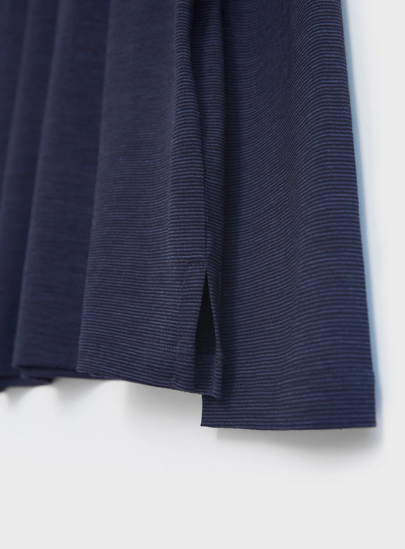 ZQ Merino 120s Super Fine Navy Stripe Long Sleeve Polo - Image 4