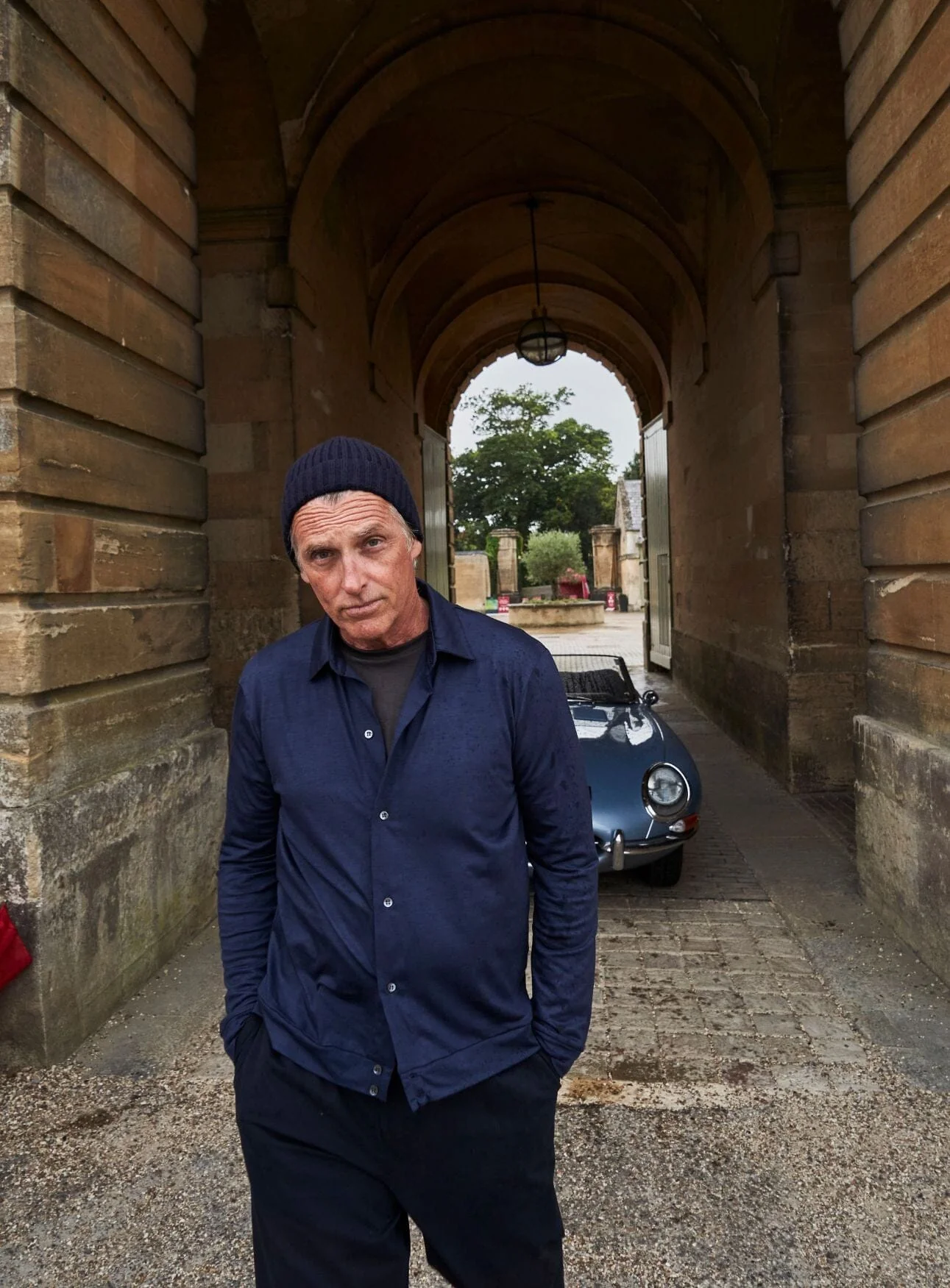 Cashmere Navy Ribbed Beanie Hat - Image 6