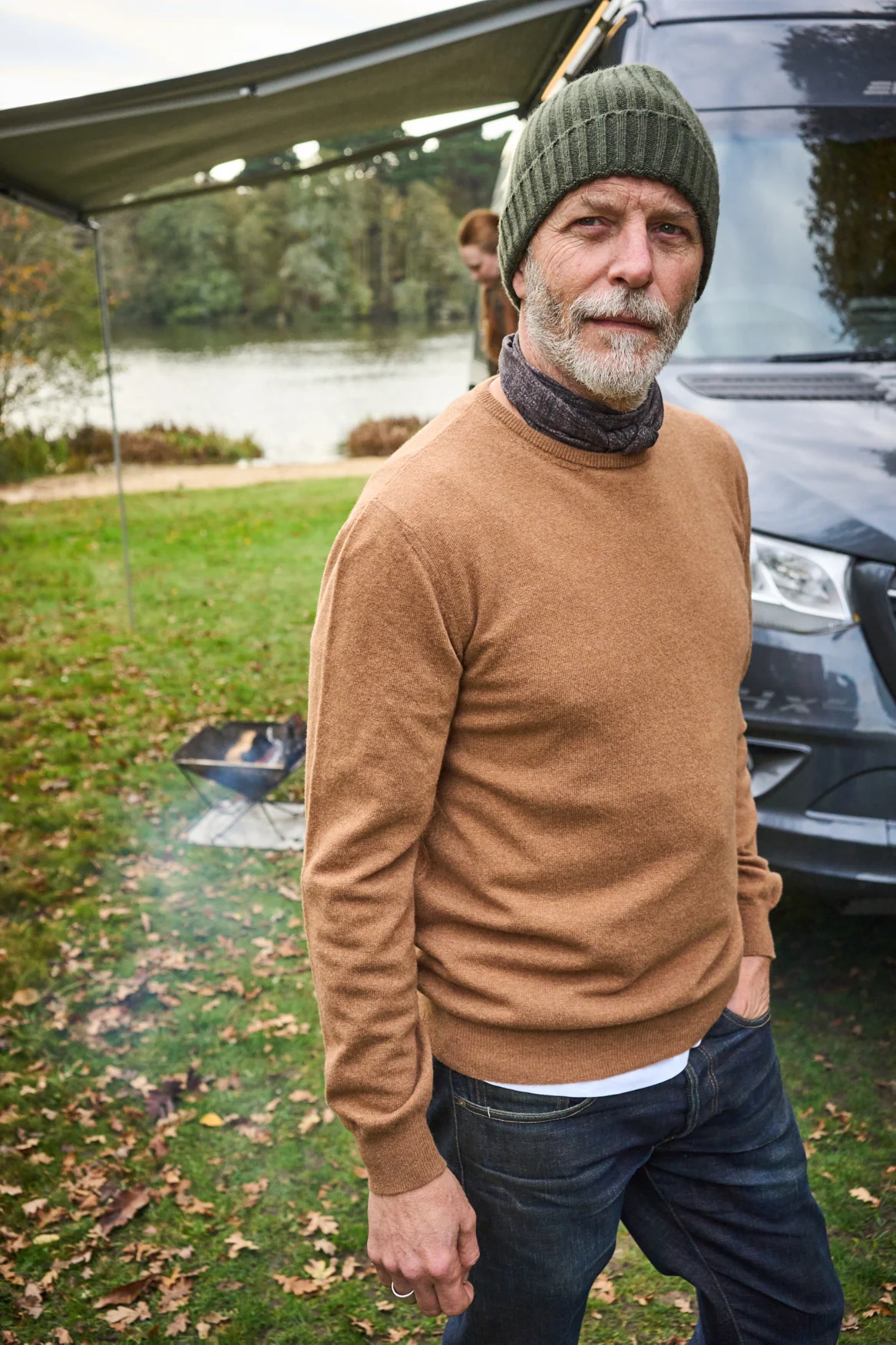 Cashmere Ribbed Olive Beanie Hat - Image 4