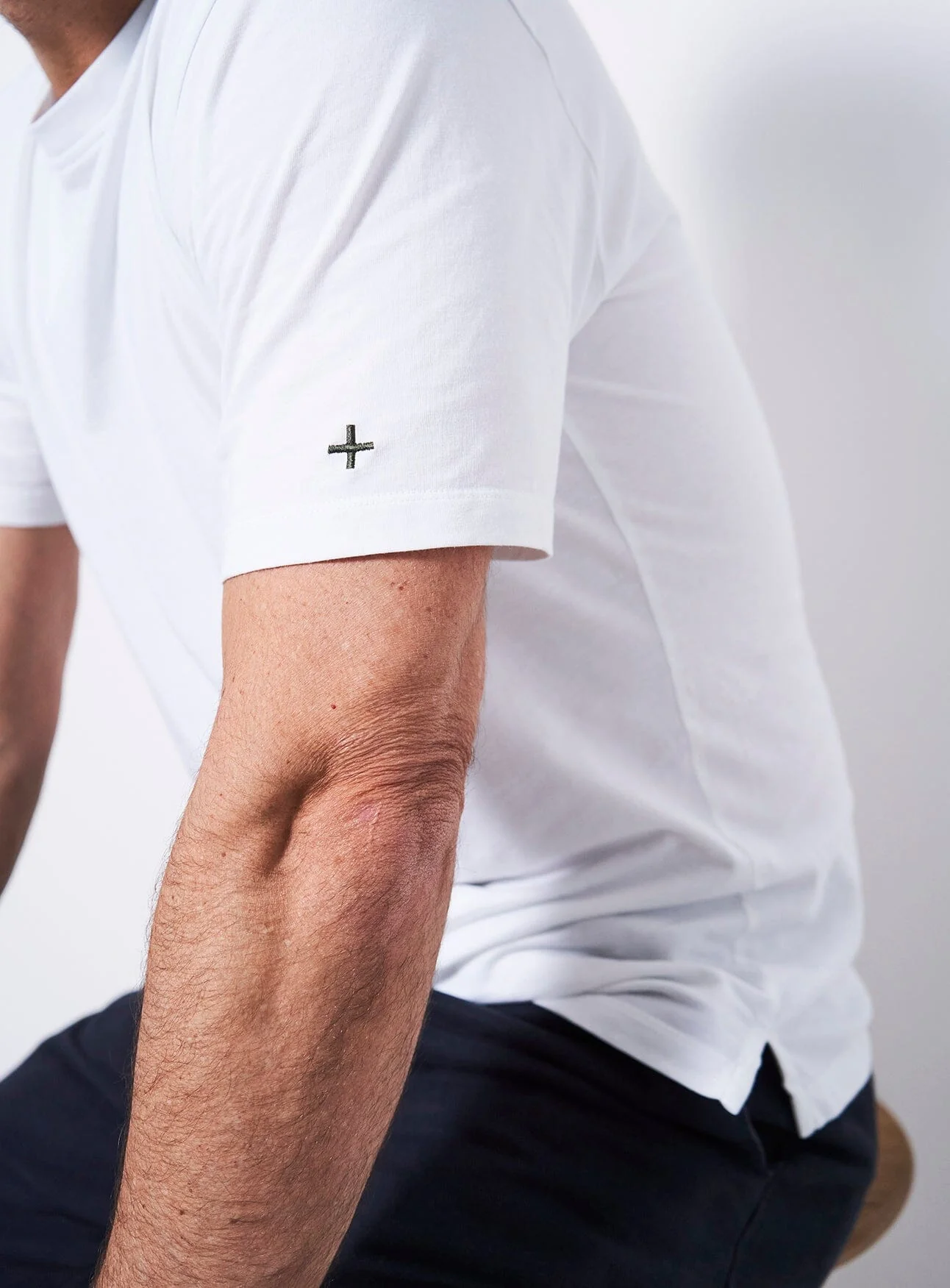 The Perfect White 100% Organic Cotton Classic T-Shirt - Image 10