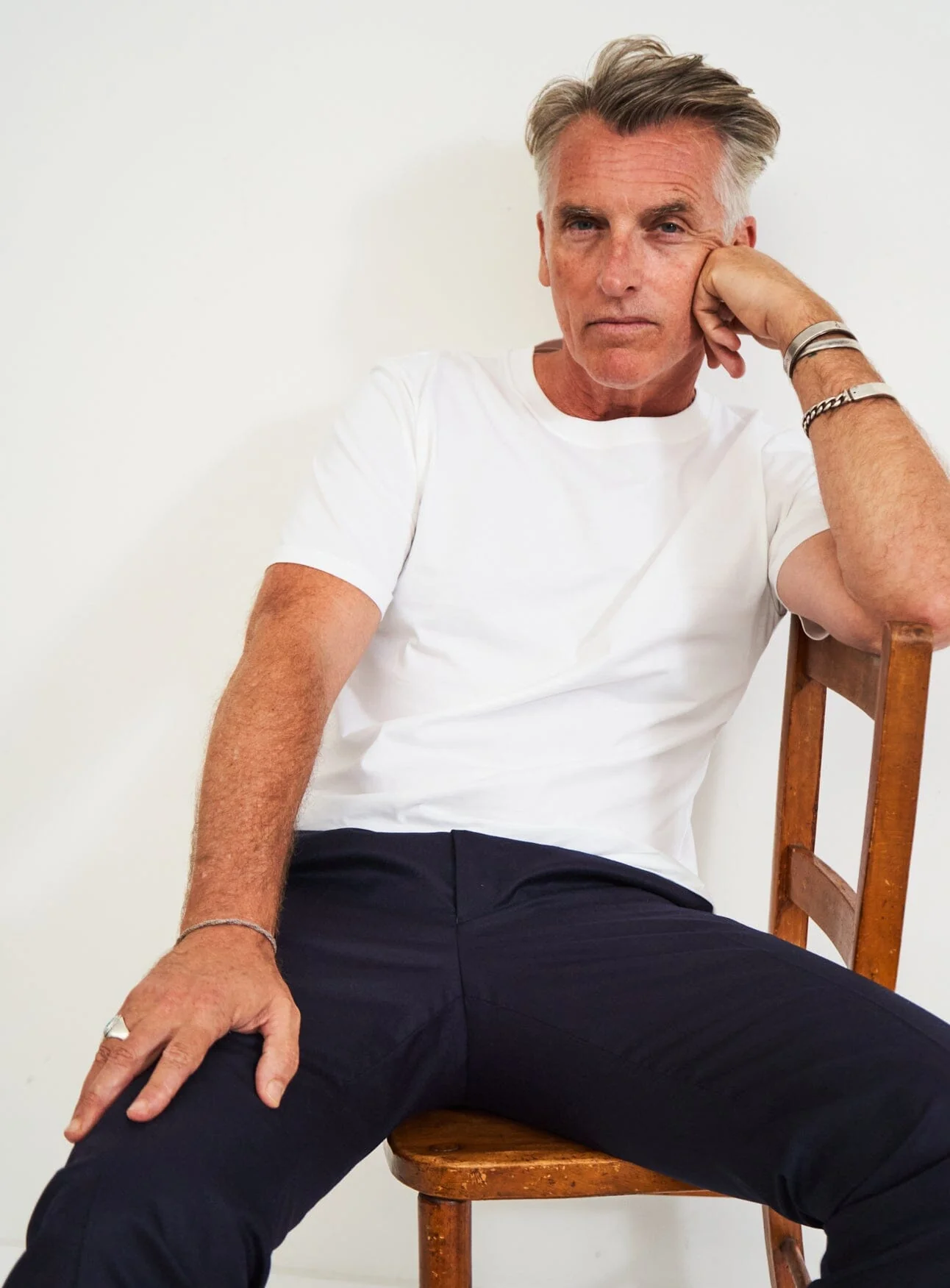 The Perfect White 100% Organic Cotton Classic T-Shirt - Image 4